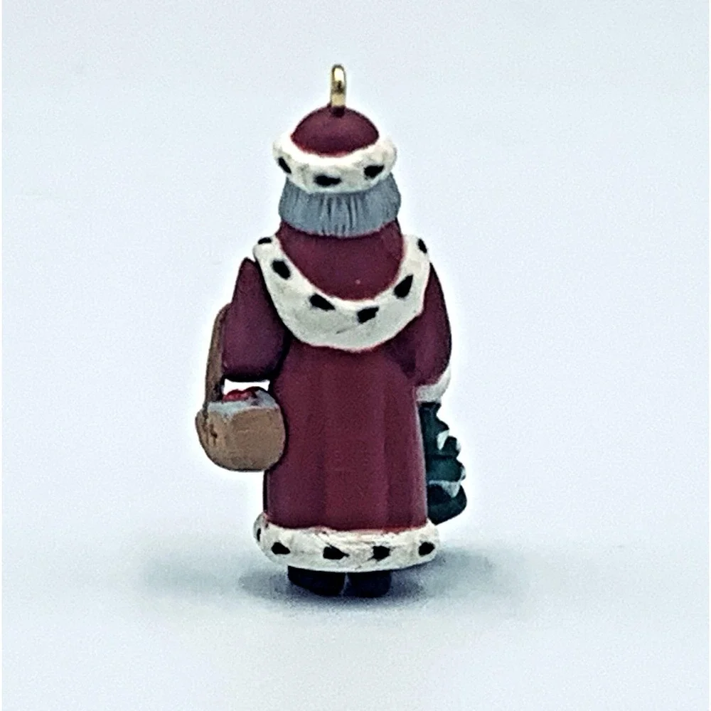 Hallmark #1 #3